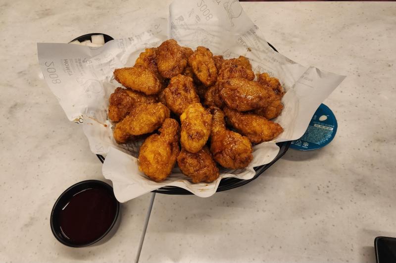강남 교촌에서 차로 먹고 짱오락실 들렀다가 시선 이자카야 차로 가고 이제 간다