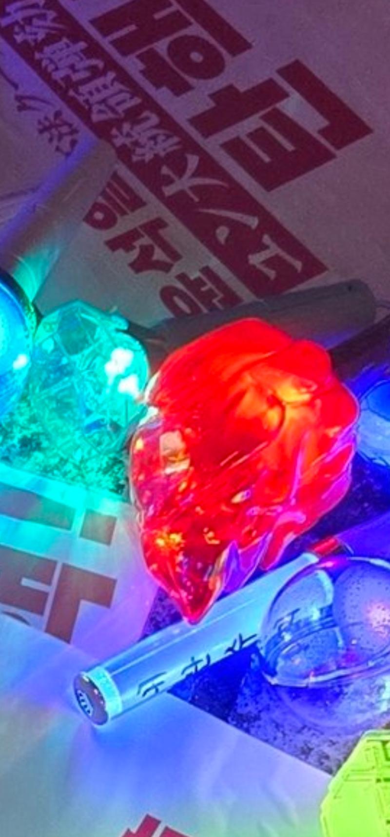 샤팅스타인 알고 확대해봤더니 아닌데 어떤 응원봉이지